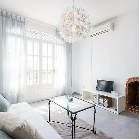 Lovely Living In Apartment Nerja
